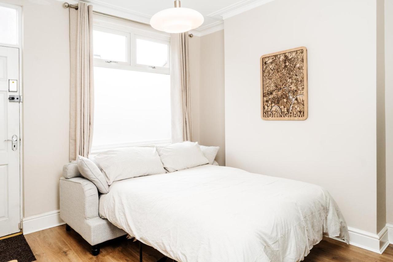Alice's Stay: Parking + Close To The Motor Point Arena Сasa de vacaciones *